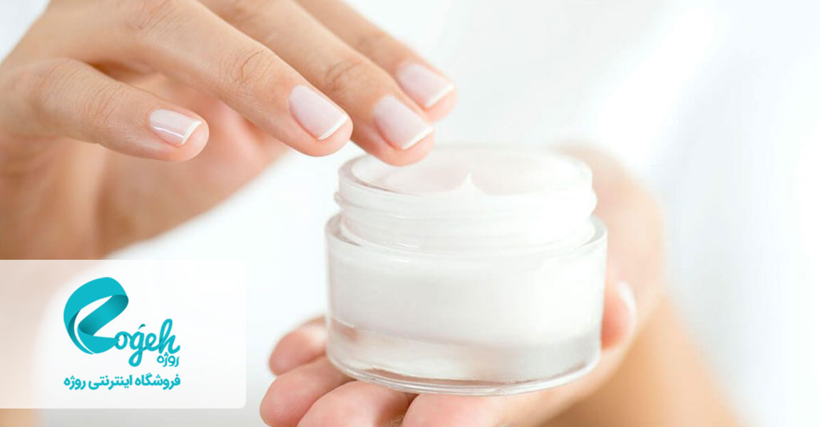 دستان زیبا و جوان