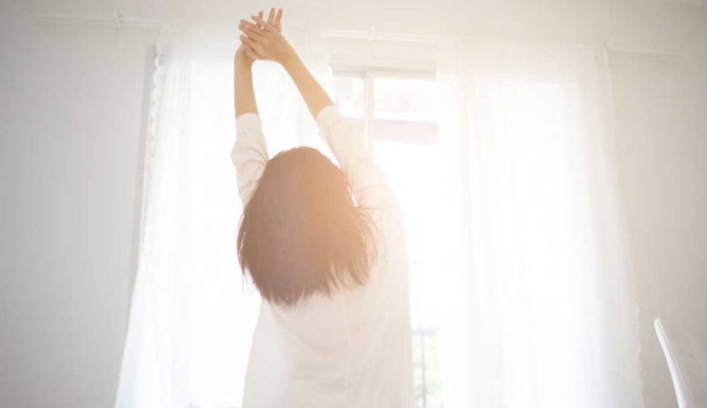 روش های بیدار شدن در صبح زود