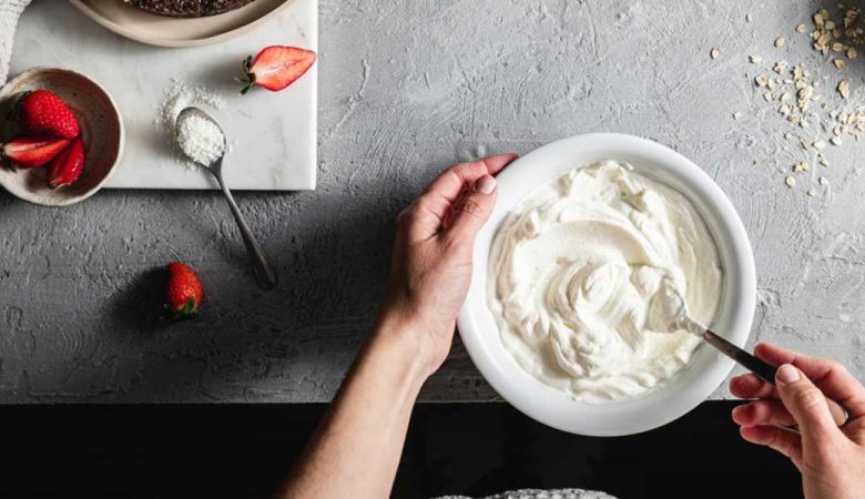 طرز تهیه ماست در خانه