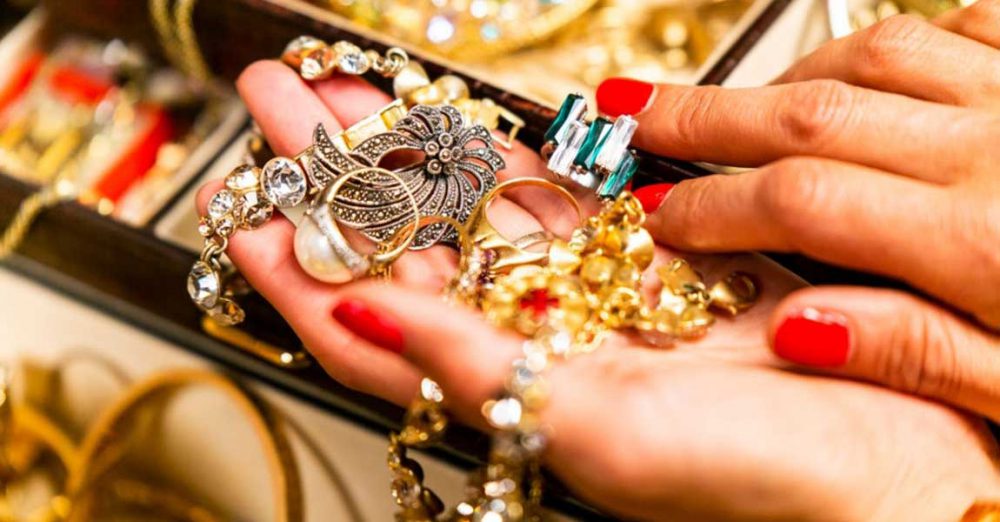 براق کردن زیور آلات