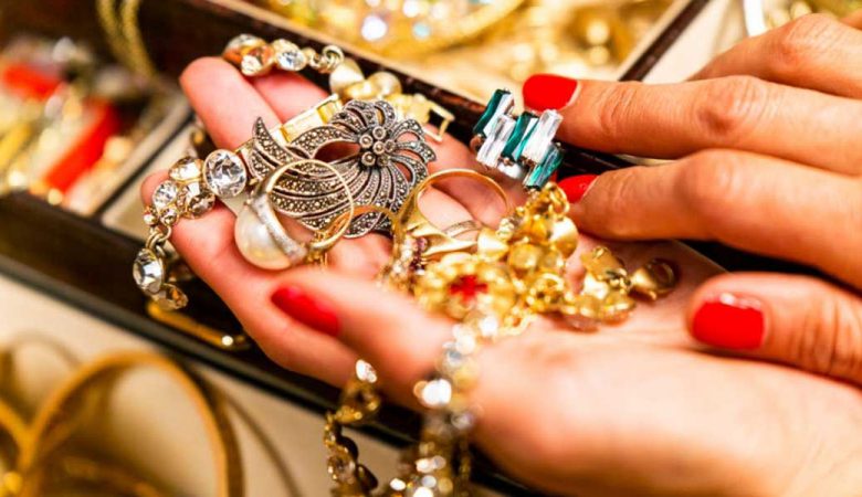 براق کردن زیور آلات
