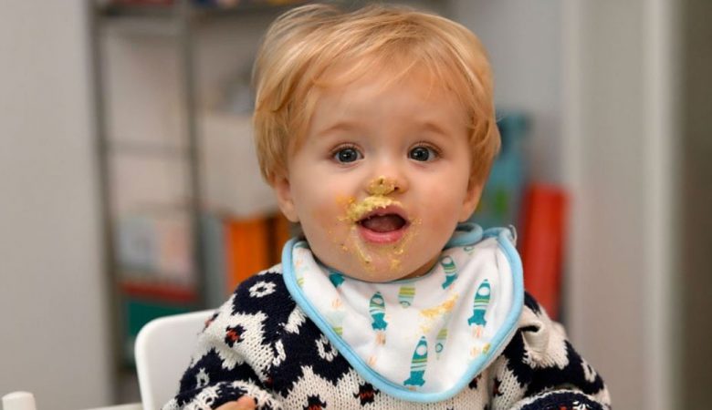 تغذیه کودک زیر یک سال