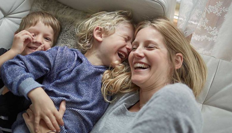 تربیت کودک شاد