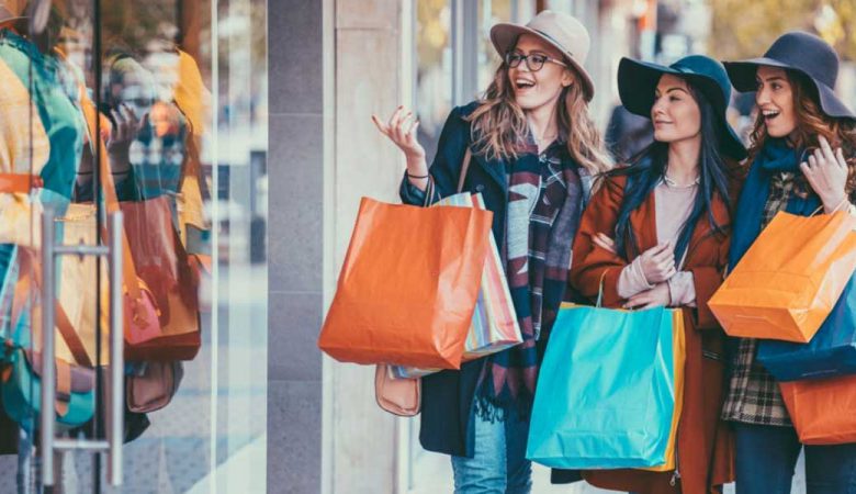 رنگ لباس مناسب پوست تیره