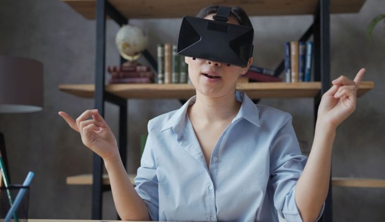 استفاده از دست مخالف