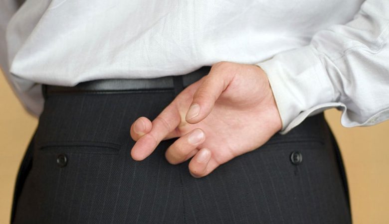 علت دروغ گفتن