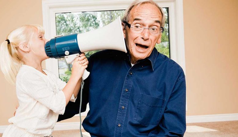 علت کم شنوایی