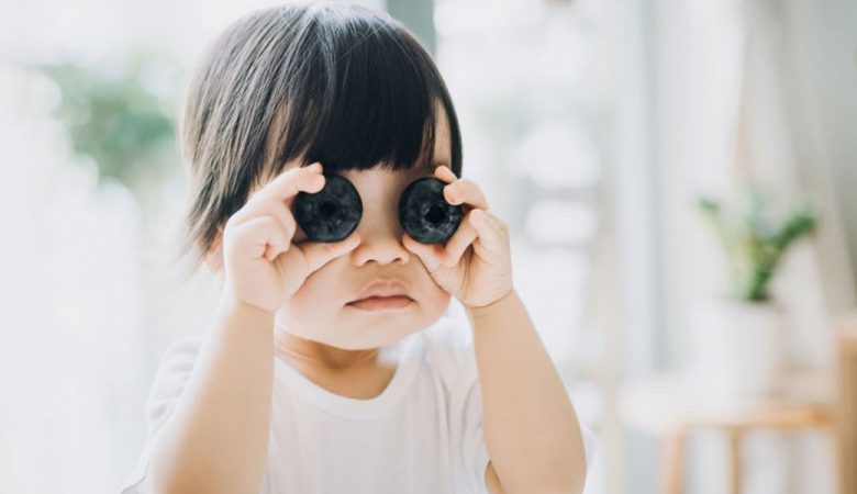 میوه های مفید برای کودک