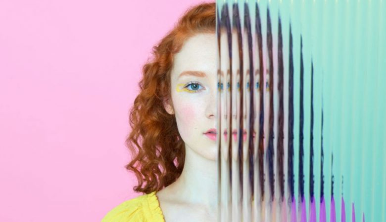 همزاد پنداری