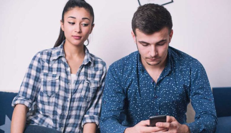 خیانت عاطفی