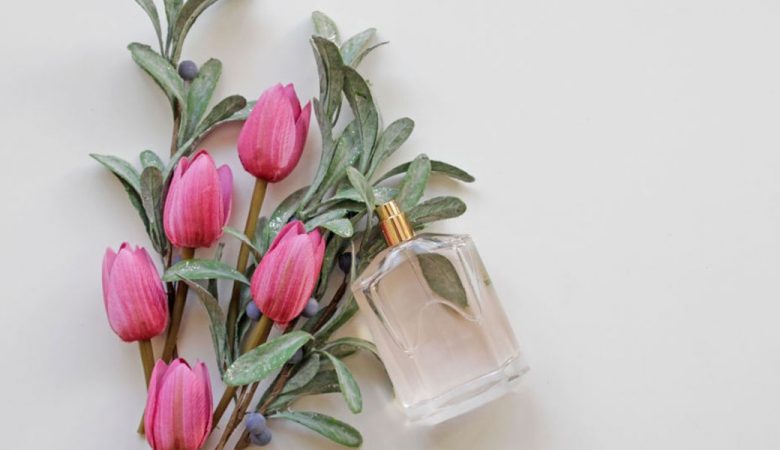 خرید عطر و ادکلن شیرین و گرم زنانه